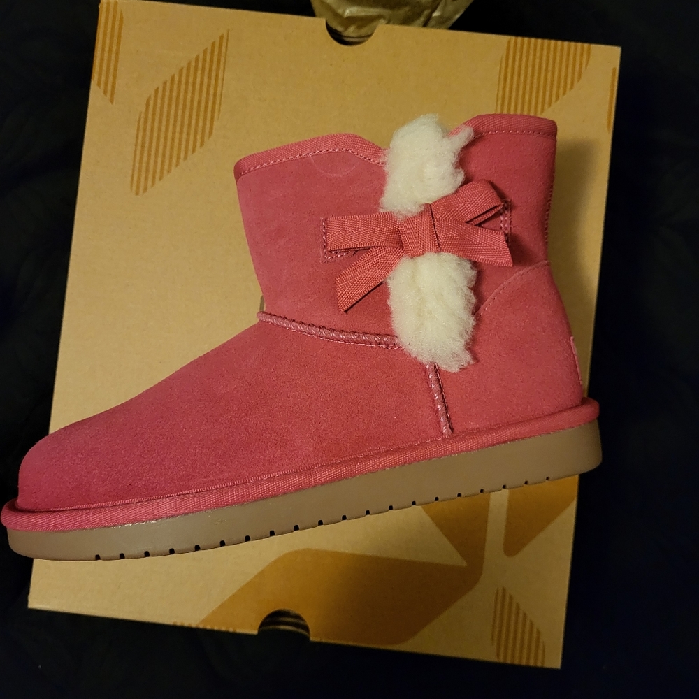 Kookaburra UGG girls boots